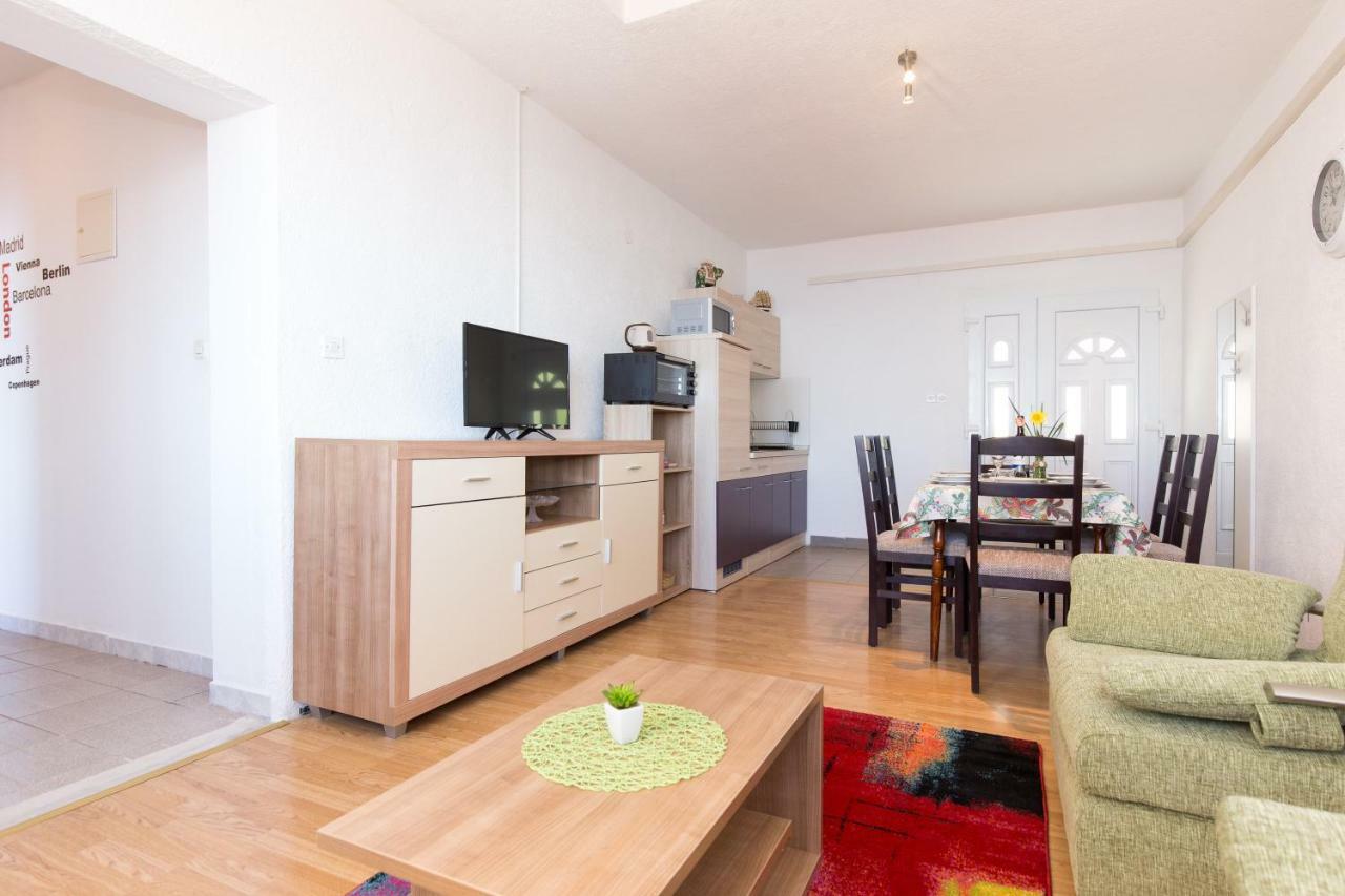 Vuk Apartman Senj  Eksteriør billede